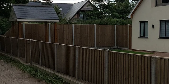 Total Landscaping and Groundworks – Fencing Contractor